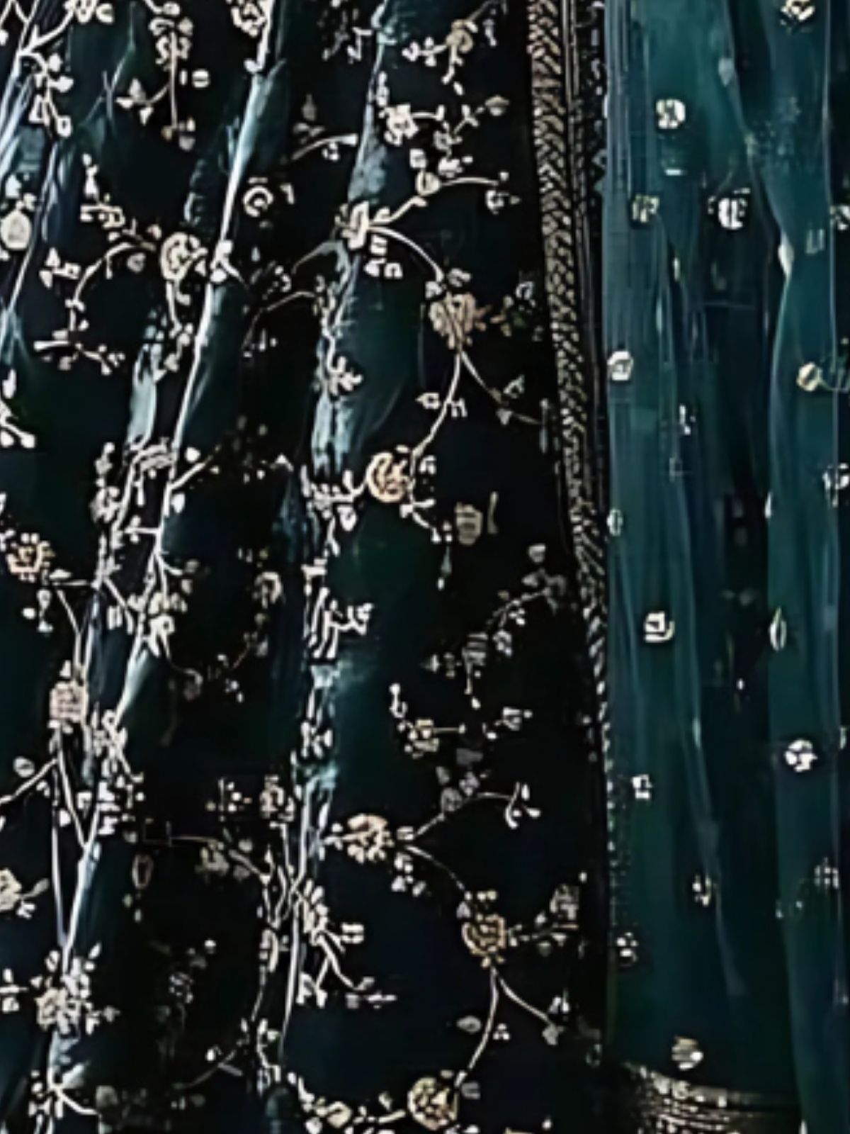 Odette Dark Green Velvet Embroidered Semi-Stitched lehenga For Women