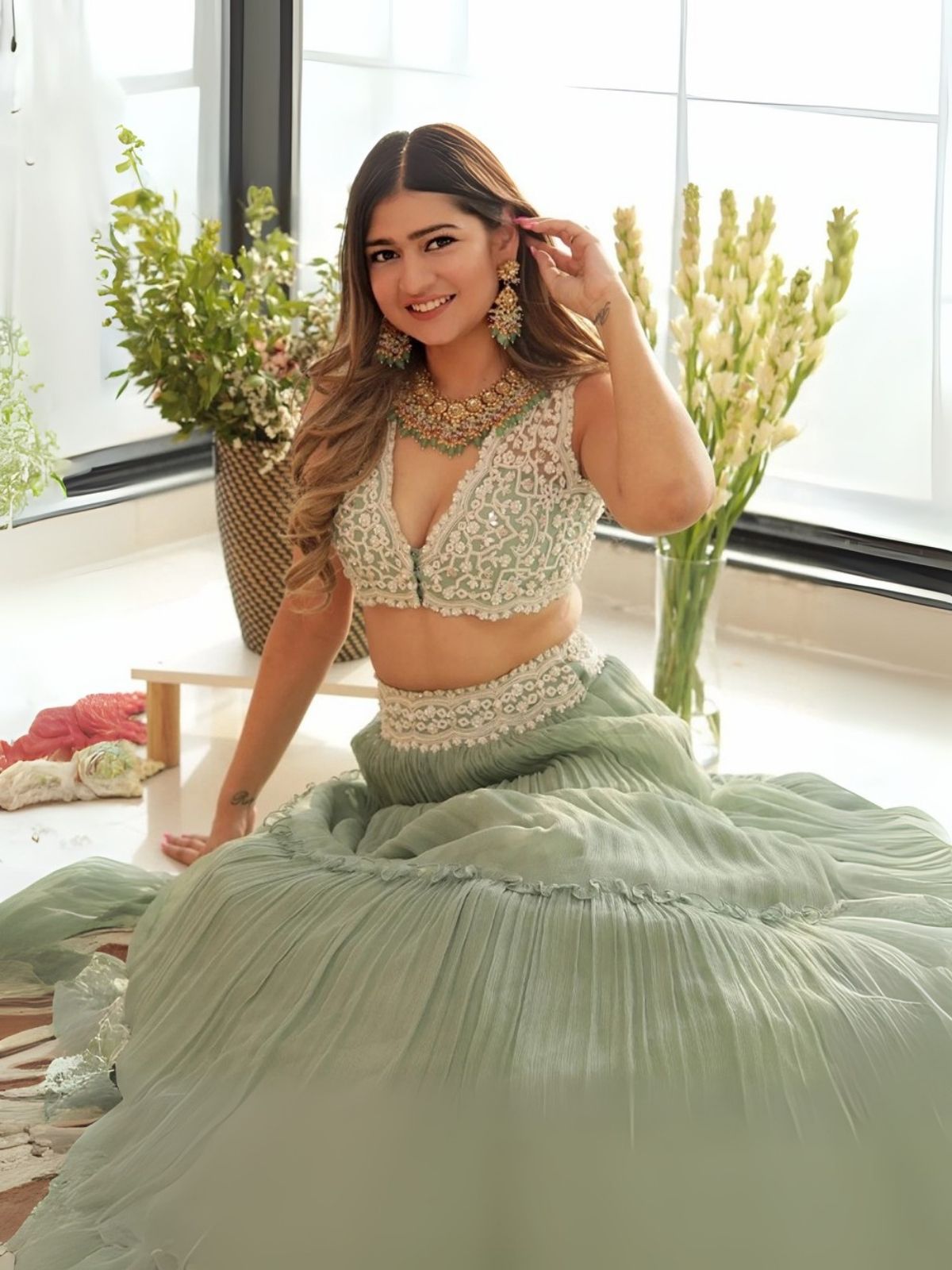 Odette Sea Green Georgette Solid Semi-Stitched Lehenga For Women