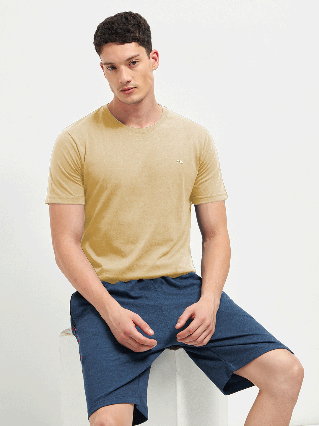 Motto Crew Neck T-Shirt Beige